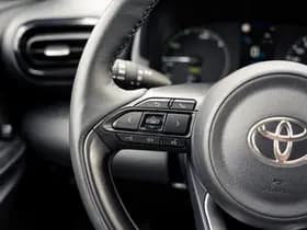 Toyota Yaris thumbnail 14