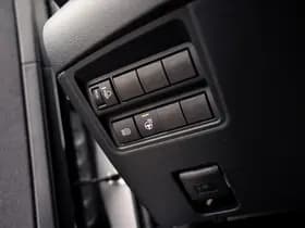 Toyota Yaris thumbnail 18