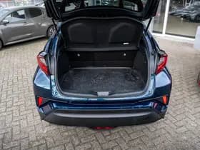 Toyota C-HR 1.8 Hybrid Advance Automaat | Adaptieve cruisecontrol | Dodehoek detectie | Achteruitrijcamera | Stoelverwarming | Parkeersensor thumbnail 12