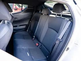 Toyota C-HR thumbnail 25