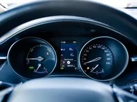 Toyota C-HR thumbnail 7