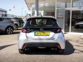 Toyota Yaris 1.5 Hybrid 116pk CVT Activ1.5 Hybrid Business Automaat | Stoel / stuurverwarming | Camera | PDC voor en achter | Carplay / Andro thumbnail 11
