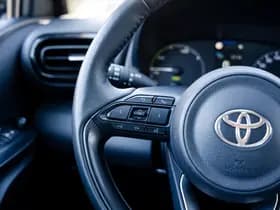 Toyota Yaris 1.5 Hybrid 116pk CVT Activ1.5 Hybrid Business Automaat | Stoel / stuurverwarming | Camera | PDC voor en achter | Carplay / Andro thumbnail 14