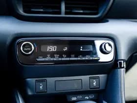 Toyota Yaris 1.5 Hybrid 116pk CVT Activ1.5 Hybrid Business Automaat | Stoel / stuurverwarming | Camera | PDC voor en achter | Carplay / Andro thumbnail 16