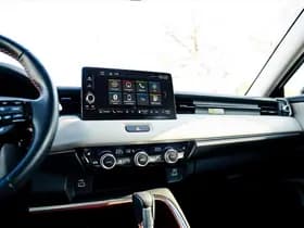 Honda HR-V Full Hybrid Advance Style Automaat | 1e eigenaar | NL Auto | Dealeronderhouden | Carplay / Android Auto | Camera | PDC | Draadlo thumbnail 4