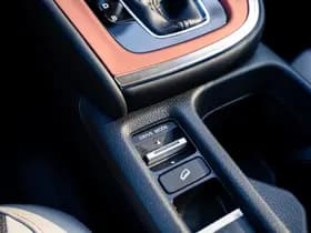 Honda HR-V Full Hybrid Advance Style Automaat | 1e eigenaar | NL Auto | Dealeronderhouden | Carplay / Android Auto | Camera | PDC | Draadlo thumbnail 34