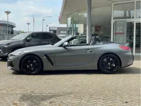 BMW Z4 thumbnail 12