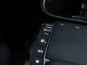 Mercedes-Benz CLA-Klasse 200 AMG Line thumbnail 17