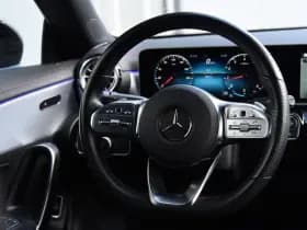 Mercedes-Benz CLA-Klasse 200 AMG Line thumbnail 24