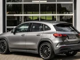 Mercedes-Benz GLA 35 AMG 4MATIC+ thumbnail 3
