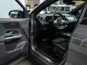 Mercedes-Benz GLA 35 AMG 4MATIC+ thumbnail 6