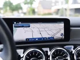 Mercedes-Benz A-Klasse 250 e AMG Line thumbnail 11