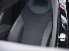 Mercedes-Benz A-Klasse 250 e AMG Line thumbnail 7