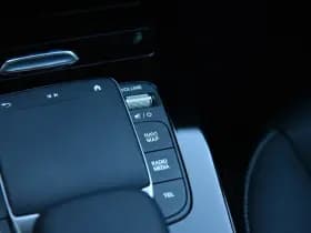 Mercedes-Benz A-Klasse 250e AMG Line thumbnail 23