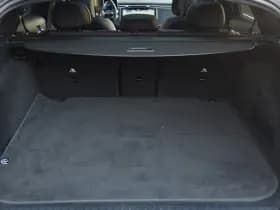 Mercedes-Benz E-Klasse Estate 300 e AMG Line thumbnail 32