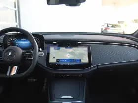 Mercedes-Benz E-Klasse Estate 300 e AMG Line thumbnail 10