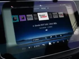 Mercedes-Benz E-Klasse Estate 300 e AMG Line thumbnail 15