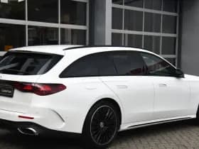 Mercedes-Benz E-Klasse Estate 300 e AMG Line thumbnail 32