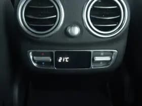 Mercedes-Benz C-Klasse 300 AMG Premium Pack thumbnail 20