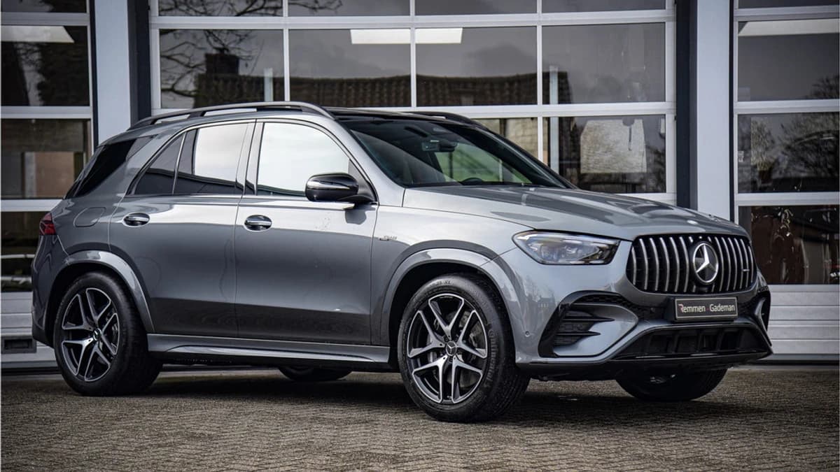 Mercedes-Benz GLE AMG 53 Hybrid 4MATIC+ Night Edition — foto 1