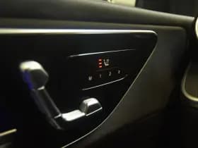 Mercedes-Benz GLC 400e 4MATIC AMG Line thumbnail 11