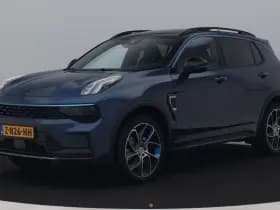 Lynk & 01 1 5 plug in hybrid 360 zwarte hemel nld auto