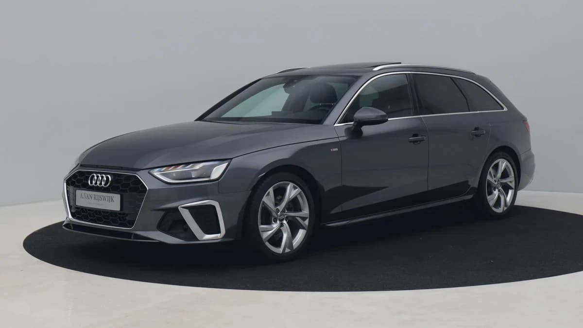 Audi A4 40 tfsi 190 pk avant s line pano camera carplay — foto 1