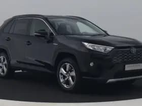 Toyota RAV4 2 5 hybrid dynamic camera adaptive thumbnail 2