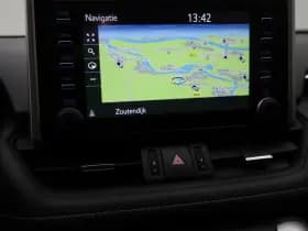 Toyota RAV4 2 5 hybrid dynamic camera adaptive thumbnail 20