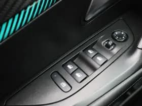Peugeot 2008 1 2 puretech 130 pk automaat allure camera virtual thumbnail 21