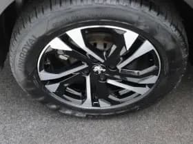 Peugeot 2008 1 2 puretech 130 pk automaat allure camera virtual thumbnail 25