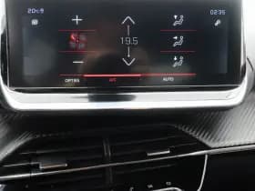 Peugeot 2008 1 2 puretech 130 pk automaat allure camera virtual thumbnail 6