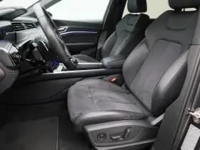 Audi Q8 sportback e tron 50 quattro s edition 95 kwh 360 sfeerverl luchtv keyless stoelverw thumbnail 10