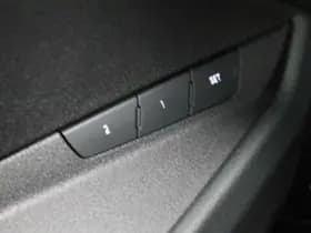 Audi E-tron tron sportback 50 quattro business edition plus 71 kwh pano adaptive luchtvering stoelverw thumbnail 16