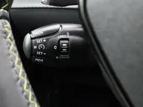 Peugeot 208 1 2 puretech 100 pk automaat gt line camera carplay thumbnail 15