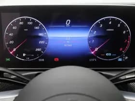 Mercedes-Benz C-klasse c klasse 200 launch edition amg line estate pano camera keyless sfeerverlichting stoelverw thumbnail 3