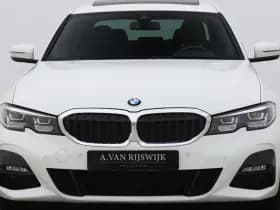 BMW 3-serie serie 320e m sport pano camera memory stoelverwarming trekhaak thumbnail 12