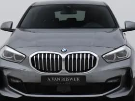 BMW 1-serie serie 118i m sport camera keyless stoel en stuurverw thumbnail 12