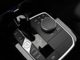 BMW 1-serie serie 118i m sport camera keyless stoel en stuurverw thumbnail 20