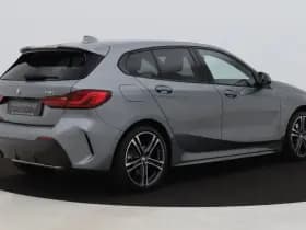 BMW 1-serie serie 118i m sport camera keyless stoel en stuurverw thumbnail 5