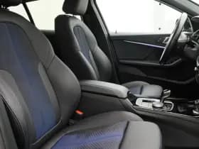 BMW 1-serie serie 118i m sport camera keyless stoel en stuurverw thumbnail 8