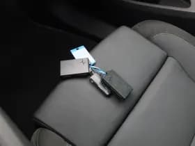 Polestar 2 long range dual motor launch edition 78kwh performance pack pano 360 adaptive memory keyless stoel en stuurverw thumbnail 30