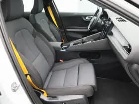 Polestar 2 long range dual motor launch edition 78kwh performance pack pano 360 adaptive memory keyless stoel en stuurverw thumbnail 9