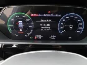 Audi E-tron tron sportback 50 quattro s edition 71 kwh camera keyless luchtvering stoelverwarming thumbnail 7