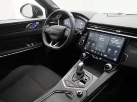 Lynk & 01 1 5 plug in hybrid 360 black zwarte hemel nld auto thumbnail 3