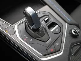 Lynk & 01 1 5 plug in hybrid 360 black zwarte hemel nld auto thumbnail 29