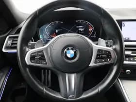 BMW 3-serie serie 318i automaat m sport touring camera carplay stoelverwarming thumbnail 17