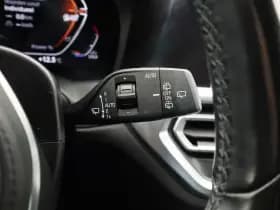 BMW 3-serie serie 318i automaat m sport touring camera carplay stoelverwarming thumbnail 21