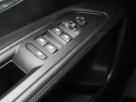 Peugeot 3008 1 2 puretech 130 pk automaat allure camera keyless trekhaak thumbnail 18