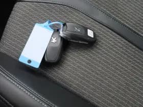 Peugeot 3008 1 6 hybrid 225 pk automaat allure camera carplay thumbnail 23